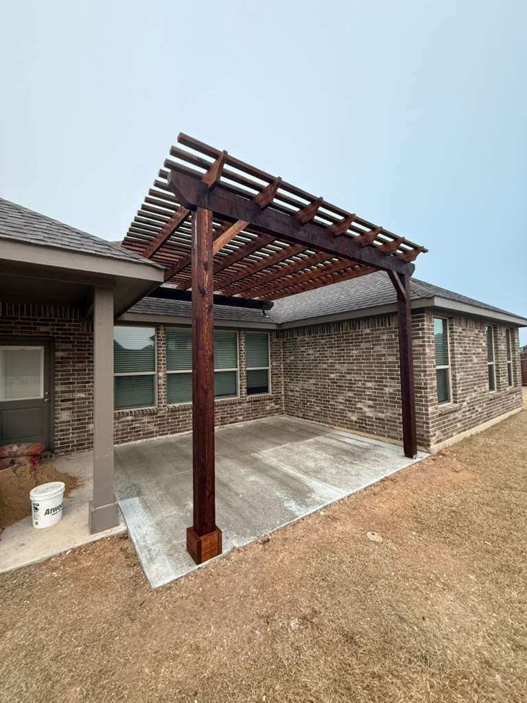 Top Quality Pergola Installation and Concrete Patio in Midlothian, TX